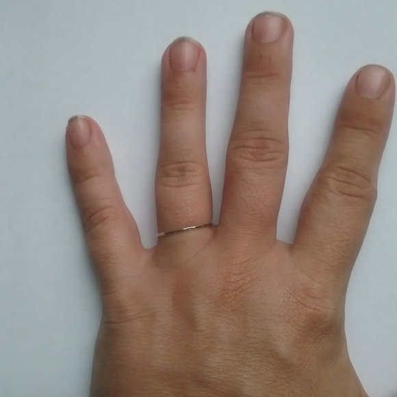 Silver Ring - Picture 4 of 4